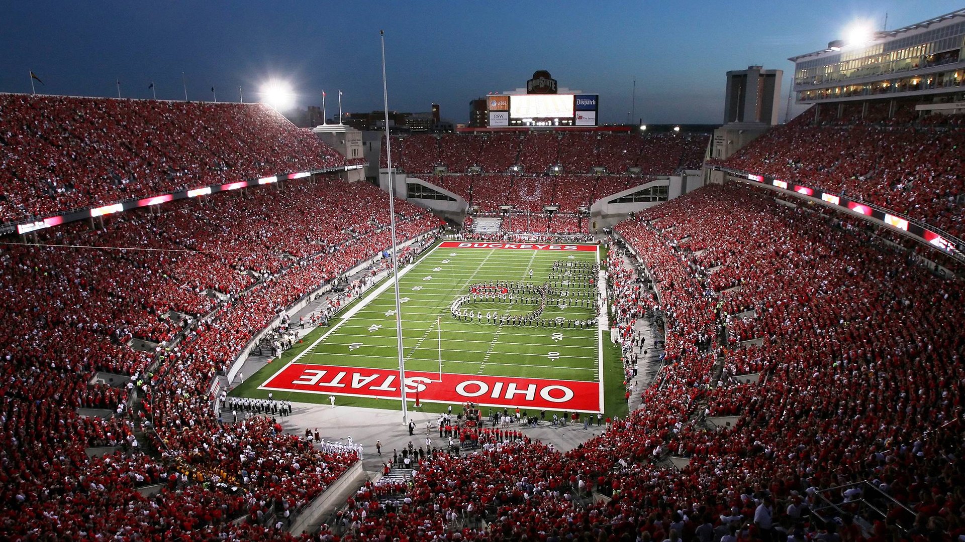 最近5场比赛中,哪支球队表现最抢眼?,最近5场比赛中,哪支球队表现最抢眼呢